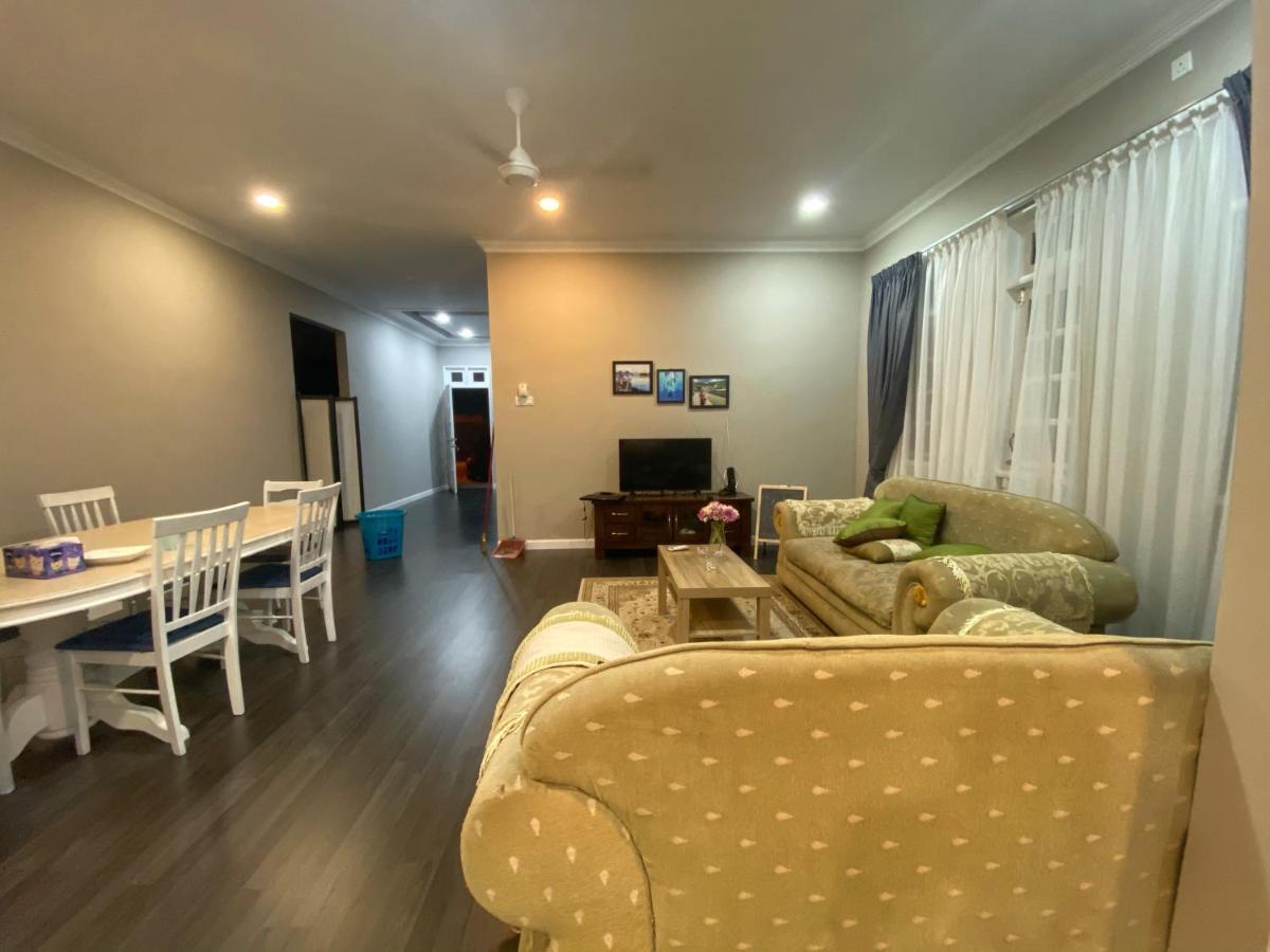Shafickza Guesthouse Kuala Terengganu Kültér fotó